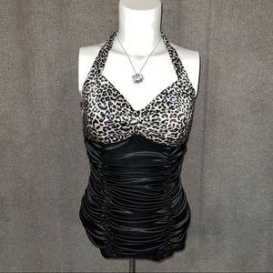 Studio y Sexy silk halter top